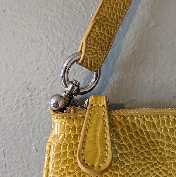Urban Outfitters Mustard Yellow Snakeskin Print Faux Leather Purse Bag - Picture 3 of 8